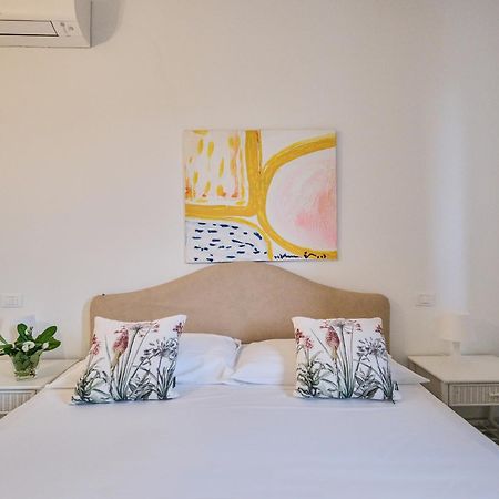 Front Lake Apartment Bardolino Luaran gambar