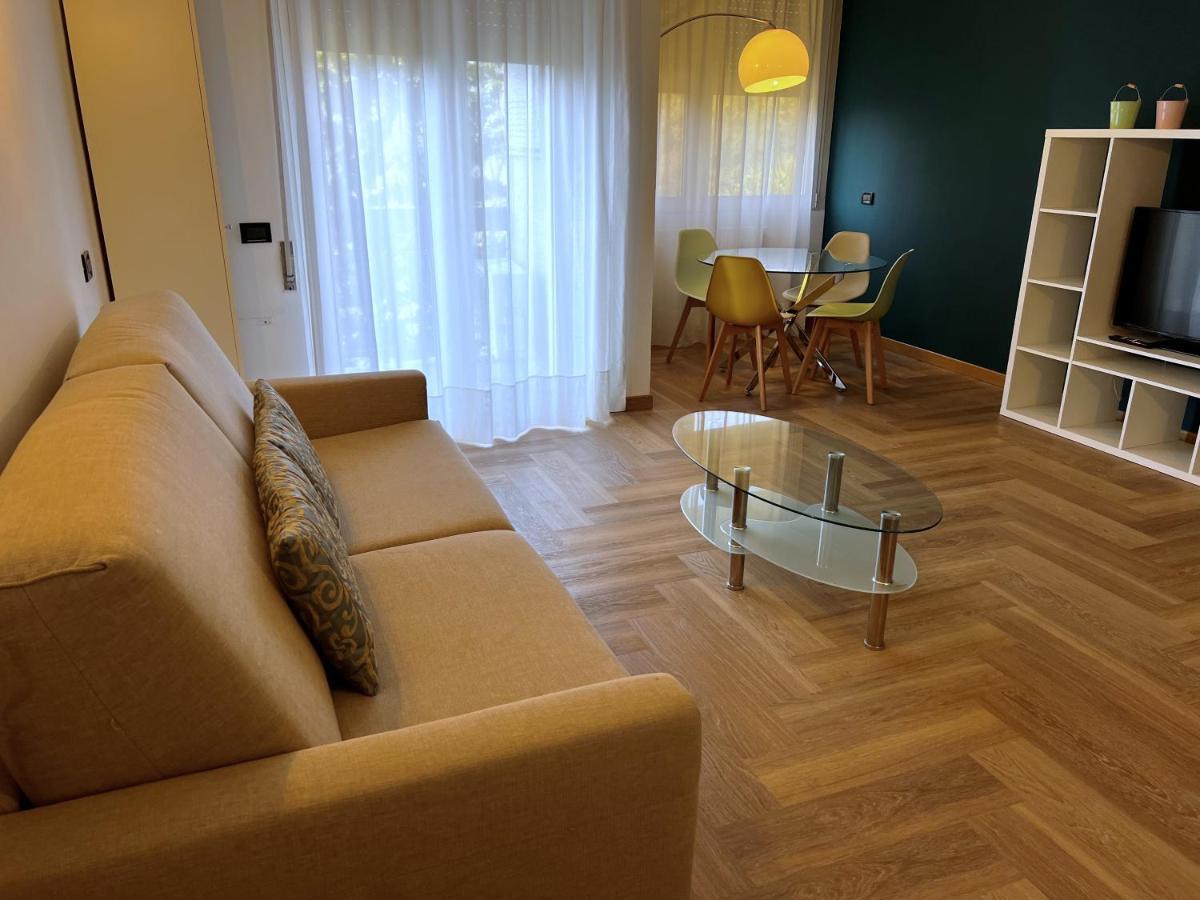 Front Lake Apartment Bardolino Luaran gambar