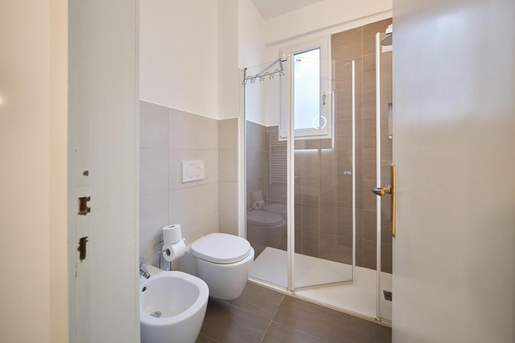 Front Lake Apartment Bardolino Luaran gambar